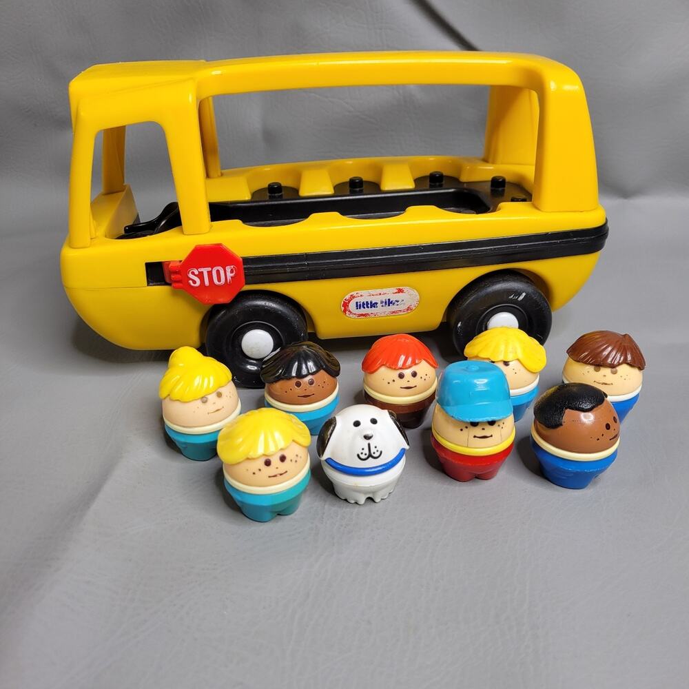 Little Tikes Yellow Toy School Bus with 9 Toddle Tots People Figures Vintage USA